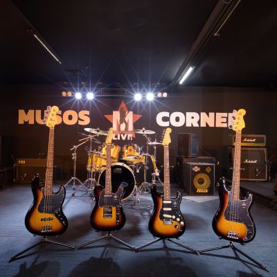 Fender Limited Edition Player II Jazz Bass in Sparkle 3-Color Sunburst