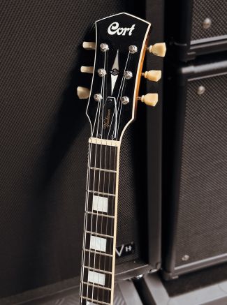 Cort Yorktown TAB Semi-Acoustic Jazz Guitar in Tobacco Sunburst