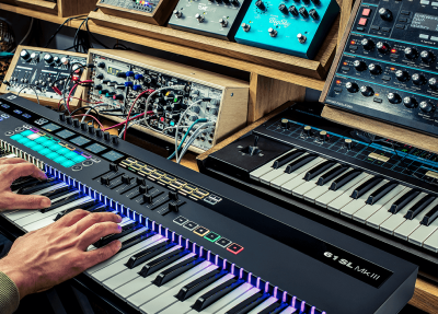 Novation - 61 Key SL MkIII - SL61 MK3 Midi Keyboard