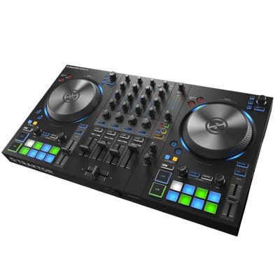 Native Instruments Traktor S3 DJ Controller 